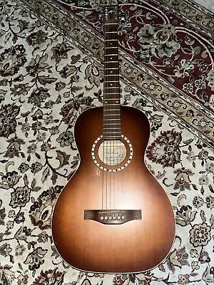 Art And Lutherie  ~ Ami Cedar Antique Burst ~ 3/4 Scale Cedar Acoustic Guitar • $224.45