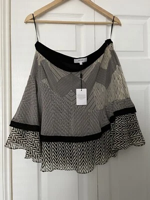 £28 • Buy REISS Short Flair Skirt 12