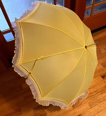 Vintage Nylon Yellow Ruffled Umbrella With Lace And Daisy Ribbon Made In USA #15 • $21