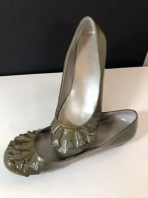 Me Too Ballet Flats 10 Olive Green “Alexis” Casual Holidays Worship Shopping  • $29