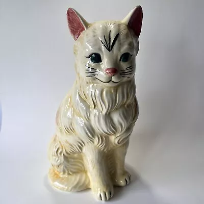 Vintage Cat Figurine. Green Eyes. • $30