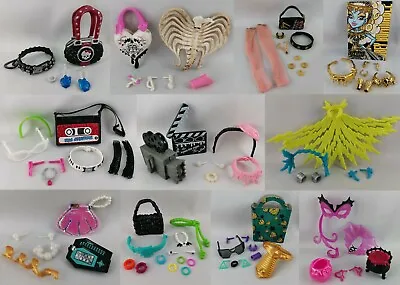 Monster High Accessories & Accessories Shop - Basic Jewelry Earrings Chain Bag • $10.63