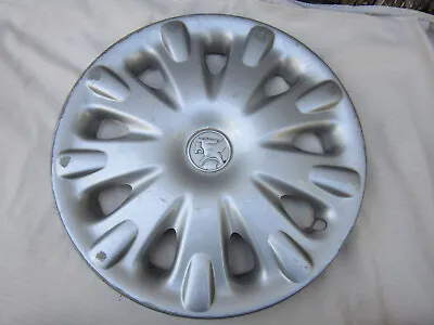 Holden Commodore Hub Cap Wheel Cover 15 Inch Part No 92075166 • $15