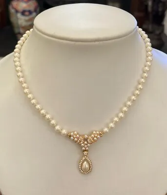 Beautiful Individually Knotted Faux Pearl & Diamanté Necklace • £15