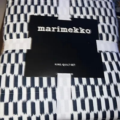 Marimekko KIng Quilt+ 2 King Shams Piekana Cotton Navy White • $149.99