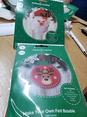 Santa And Reindeer  Sewing Kits Bn • £3