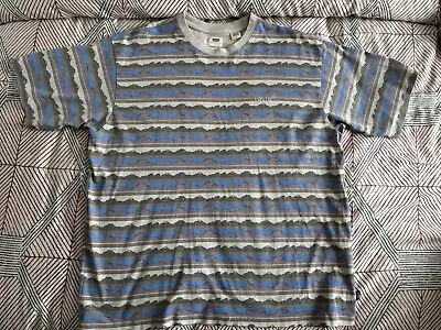 Levi’s T-Shirt • £10