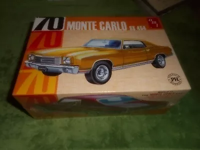 Amt 7771 1/25 '70 Monte Carlo Ss 454 Plastic Model Kit • $12