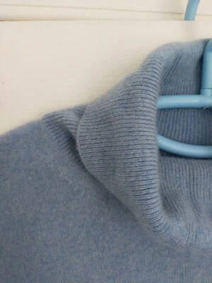 £25 • Buy M & S 100% CASHMERE ROLL NECK JUMPER SIZE 18...small Repair Required