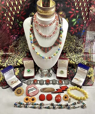 Gorgeous Mixed Lot Vintage Retro Jewellery And A Phoenix Rising Up Scarf • $31