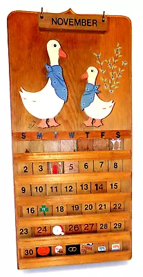 Vintage Wood 31 Day Perpetual Calendar Hand Painted & Signed  Mom Knows Best  • $27.95