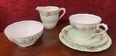 Vintage Paragon 5 Piece Tea Set 1930’s • $55