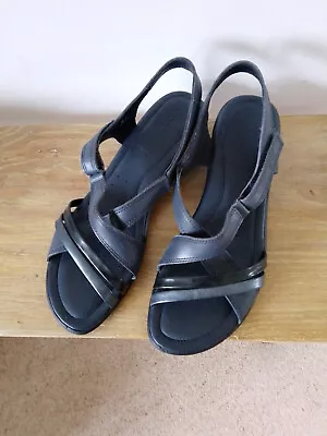 Ecco New Felicia Black Leather Sandals. Size 41 • £15