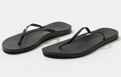 REEF CUSHION SLIM Women's Black Sandals Size 7 US (UK 5 EURO 37.5) • $24.61