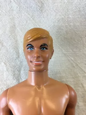 4 - BLE9 Sunset Malibu Ken With Discolored Legs • $16.99