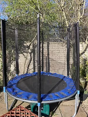 £35 • Buy 6ft Trampoline With Enclosure