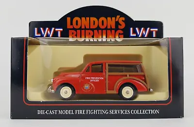 Lledo - LONDON’S BURNING - Fire Prevention Officer - 1960 Morris Minor Traveller • $9.85