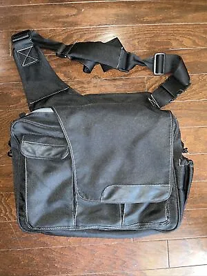 Diaper Dude Messenger Sling Carry Daddy Diaper Bag Dad Sport Chris Black • $14.90