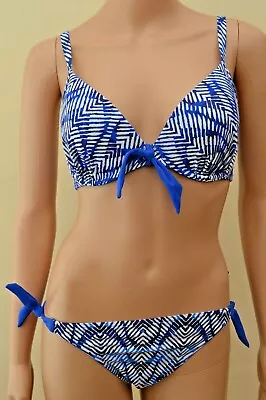 New M&S Geometric Padded Plunge Blue Side Tie Hipster Bikini Sz 34D/10 & 34D/8 • £15.19