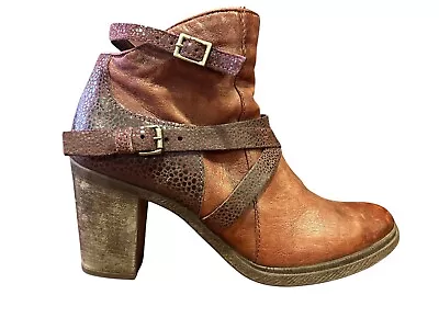 Miz Mooz Rosana Red Brown Leather Triple Strap Buckle Womens Ankle Boots Size 42 • $59