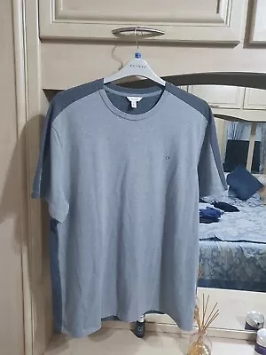 Mens Calvin Klein Grey T Shirt Size XL • £9