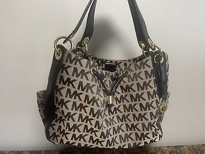 Michael Kors Ludlow Lrg Signature Hobo Bag Drawstring Black Canvas Black Leather • $74.99