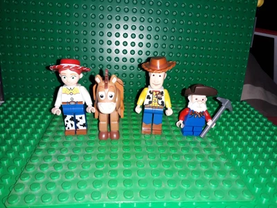 £19.99 • Buy Bundle 4 Lego Toy Story Minifigures *RARE* Stinky Pete Jessie Bullseye Woody