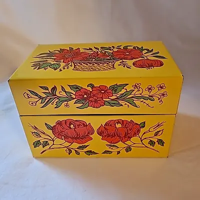 Vintage Recipe Index Card Box Yellow SYNDICATE MFG Co Tin Red Poppies Flowers • $17.95