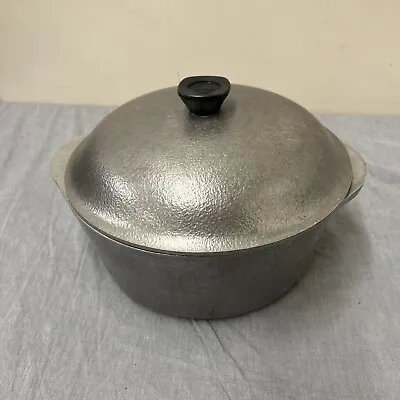 Vintage Club Cast Aluminum Hammered 4 Quart Dutch Oven Stock Pot Pan W/Lid Chrty • $60