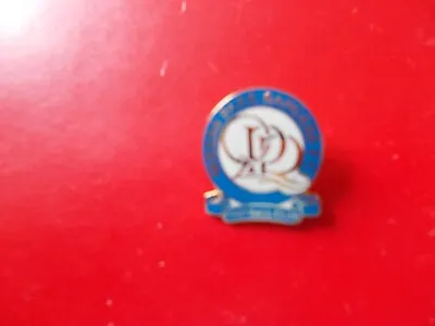 Queens Park Rangers Enamel Badge 1994-95 • £3