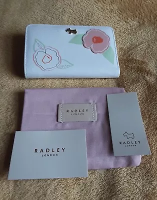£24.95 • Buy Radley London Hollyhock Floral Bifold Medium Purse