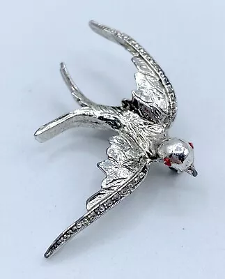 B7-729 Vintage Brooch Silver Pin 1.75  Bird Crystal Animal • $4.99