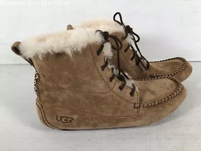 UGG Australia Womens Chickadee 1007716 Brown Suede Lace Up Ankle Snow Boots 8 • $34.99