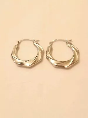9ct White Gold Creole Hoop Earrings Hallmarked 0.7g 20mm GIFT POUCH • £29.99