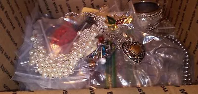 125 Pc Vintage To Modern Mixed Costume Jewelry Lot • $34.99