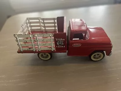 Vintage 1962 Tonka Farms Red Truck • $145