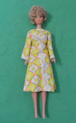 Vintage Barbie Blonde TNT CLONE Doll - Hong Kong • $15.50