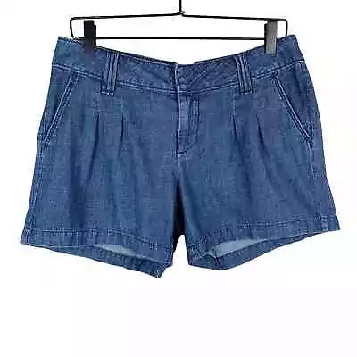 Elle Pleated Chambray Denim Shorts Blue Casual 6 • $12.69