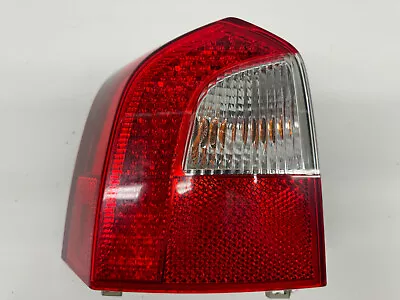 08-13 Volvo XC70 V70 Left Rear Quarter Mounted Tail Light Assembly 31395072 • $120