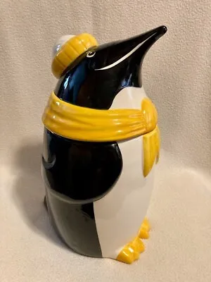 Vintage Metlox Emperor Penguin Cookie Jar California Made In USA Winter Decor • $26.50
