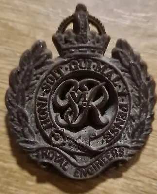 £16 • Buy Royal Engineers Kings Crown Corps Cap Badge  Plastic WW2 A Stanley & Sons