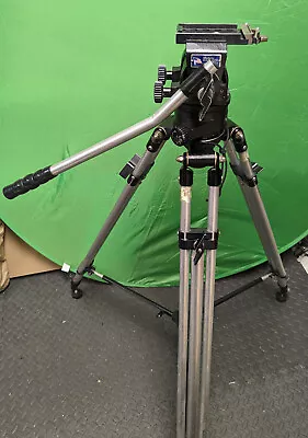 $395 • Buy Peter Lisand Ultra Fluid Head & Tripod System W/spreader, Case