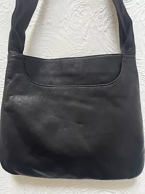 A. Giannetti Vintage Women's Black 100% Leather Satchel/Shoulder  Handbag • £44.24