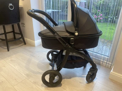 £350 • Buy Egg Pram Travel System