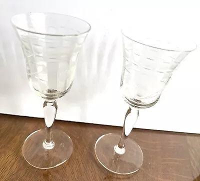 Set Of 2 Etched Crystal Sherry Glasses Floral Pattern • $16