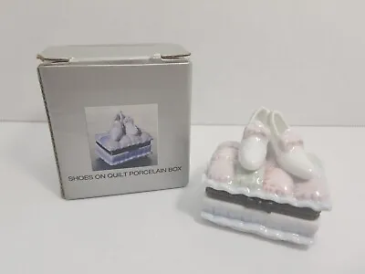 $9.99 • Buy Vintage Amanda Smith  Shoes On Quilt Porcelain  Trinket Box Collectible 1997