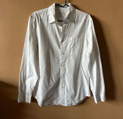 $19.99 • Buy Club Monaco Slim Fit White Polka Dot Cotton Button Down Dress Shirt Size Small