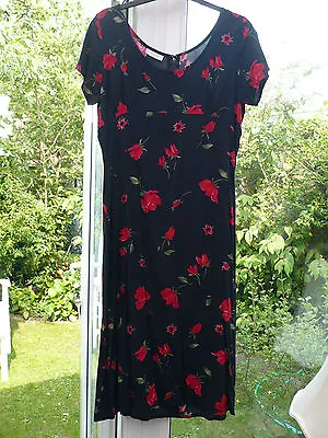 £29.99 • Buy CHARLOTTE HALTON ROSE PRINT TEA DRESS Size 14 BNEW