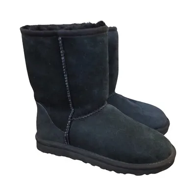 UGG Women's Classic Short Black Boots 5825 Suede SZ 5 • $44.99