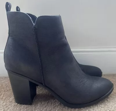 Women’s Ankle Boots Booties Black Block Heel Pointed Toe 8 MIA • $19.99